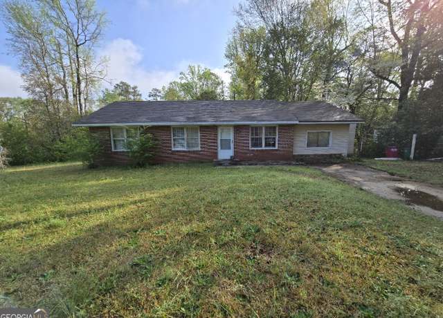 Property at 4141 Briarwood Dr, Macon, GA 31204, 3 beds, 2 baths