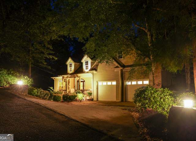 Property at 62 Crooked Branch Dr, Clayton, GA 30525, 3 beds, 2 baths