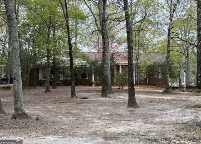Property at 331 Cosby Rd, Winder, GA 30680, 5 beds, 3 baths