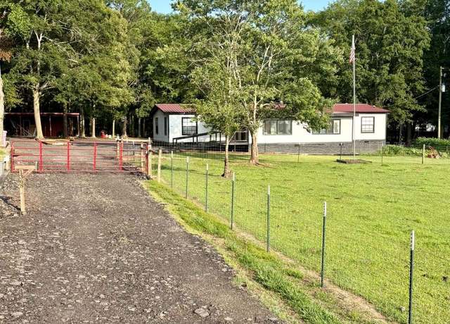 Property at 1368 Jot Em Down Rd, Danielsville, GA 30633, 4 beds, 2 baths