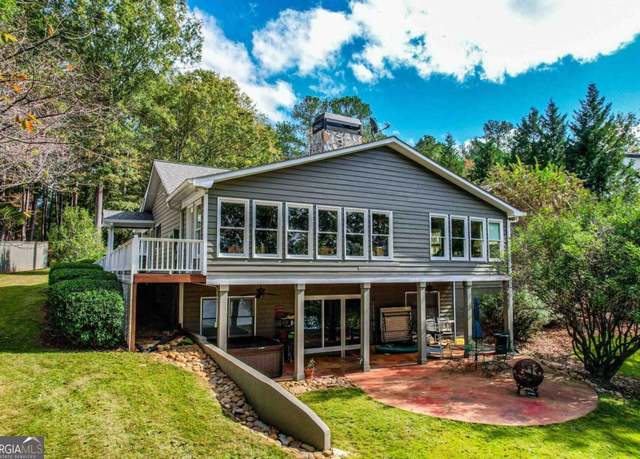 Property at 409 East Riverbend Dr, Eatonton, GA 31024, 3 beds, 2.5 baths