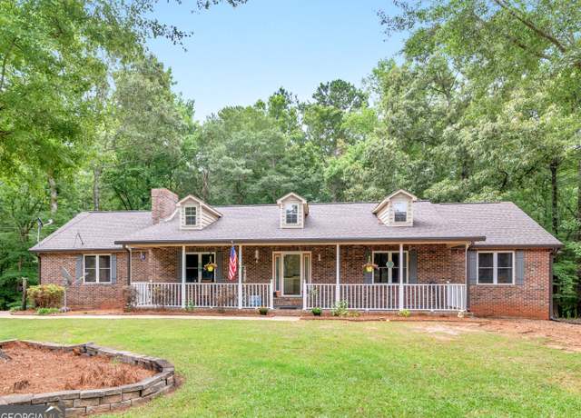 Property at 930 Singley Dr, Locust Grove, GA 30248, 4 beds, 3 baths