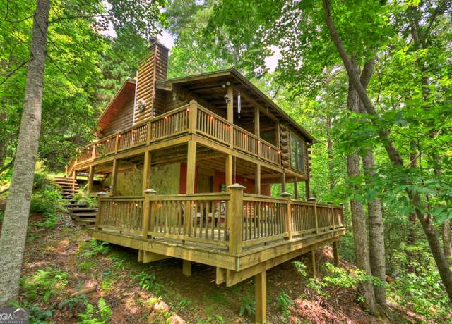 Property at 135 Tomahawk Trl, Blue Ridge, GA 30513, 2 beds, 1 bath