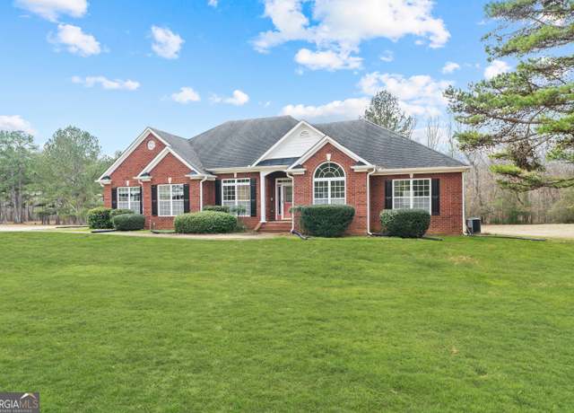 Property at 1041 Holstein Rd, Buckhead, GA 30625, 6 beds, 4.5 baths