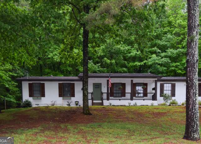 Property at 18 Ramblewood Dr SE, Silver Creek, GA 30173, 4 beds, 2 baths