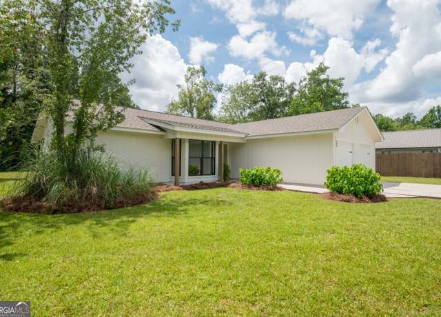 Property at 402 Potomac Ct, St. Marys, GA 31558, 3 beds, 2 baths