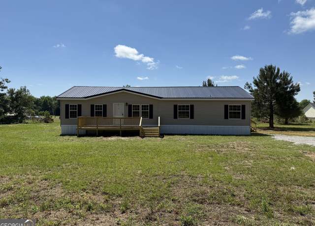Property at 2214 Sheffield Rd, Rentz, GA 31075, 3 beds, 2 baths