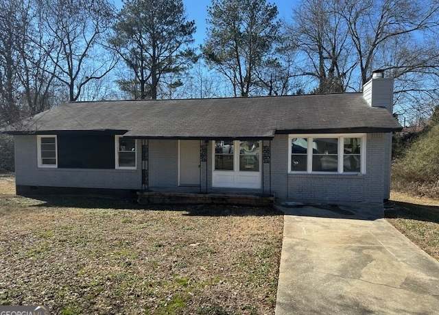 Property at 285 Queen Helen Ln, Jonesboro, GA 30236, 3 beds, 1 bath