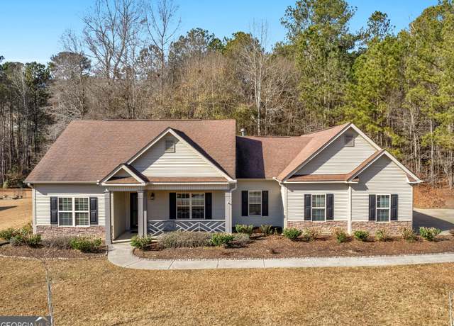 Property at 123 Lambdin Cir, Barnesville, GA 30204, 3 beds, 2 baths