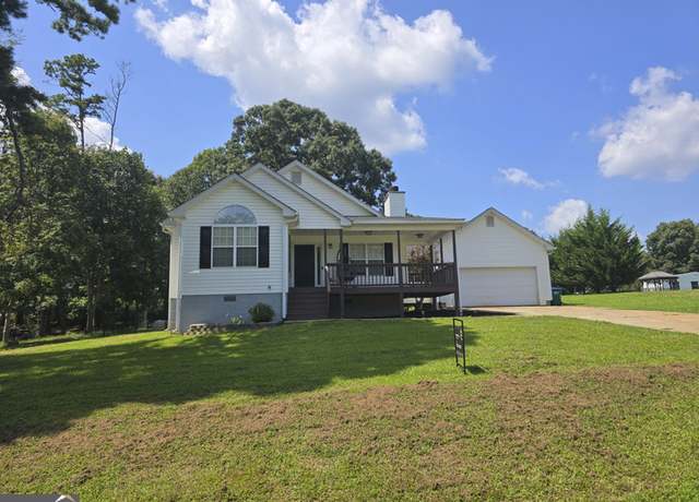 Property at 132 Millstone Dr, Commerce, GA 30530, 3 beds, 2 baths