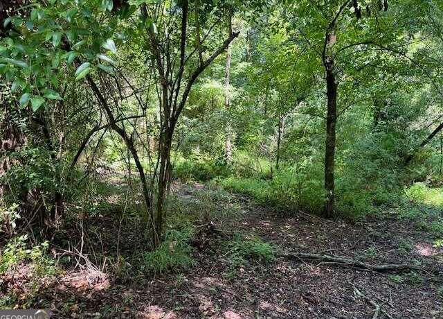 Property at 127 South Ole Hickory Trl, Carrollton, GA 30117