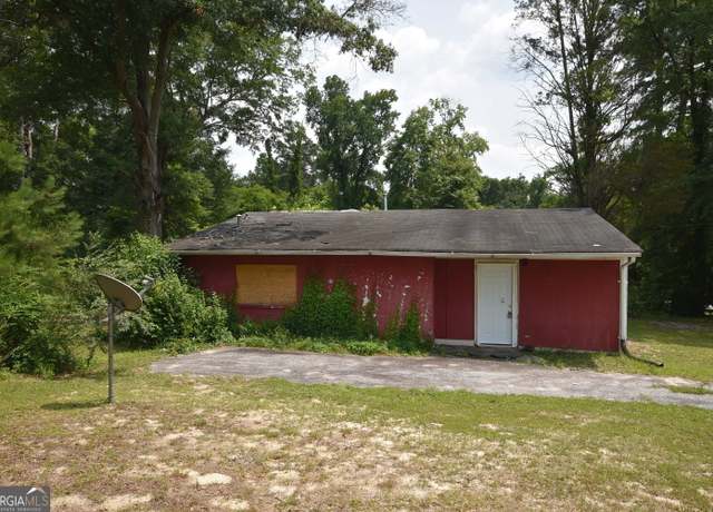 Property at 916 Goodson Dr, Columbus, GA 31907, 3 beds, 1 bath