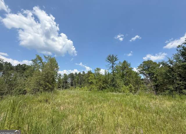 Property at 13 Emmaus Dr, Elberton, GA 30635
