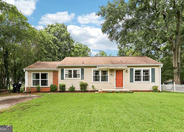 Property at 151 Tower St, Monticello, GA 31064, 3 beds, 1 bath