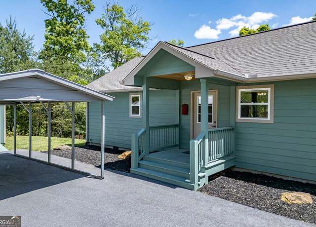 Property at 32 Highland Dr, Blairsville, GA 30512, 3 beds, 2 baths