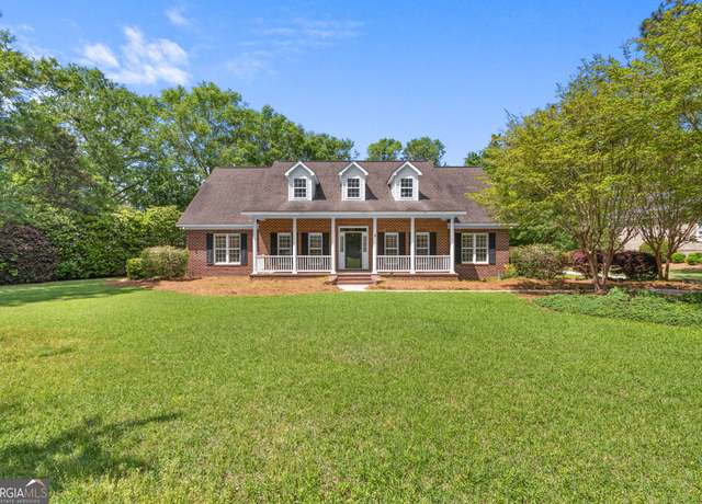 Property at 1001 Monarch Cir, Statesboro, GA 30458, 5 beds, 3 baths