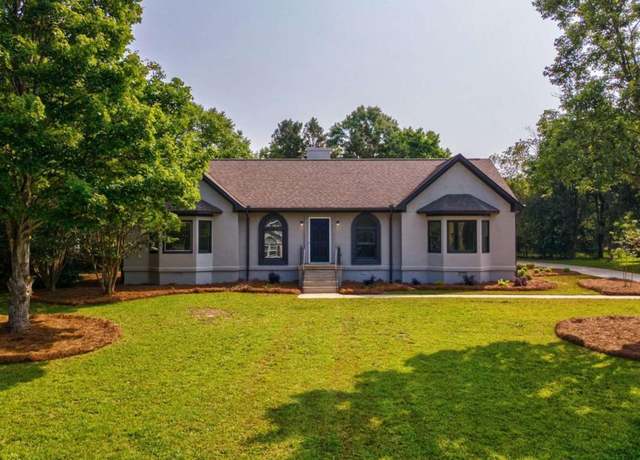 Property at 110 Southland Dr, Watkinsville, GA 30677, 3 beds, 2 baths