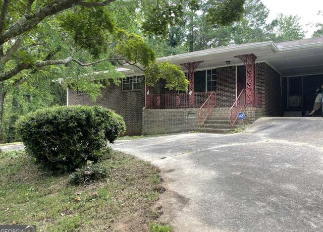 Property at 3289 Rowden Rd, Ellenwood, GA 30294, 3 beds, 1.5 baths