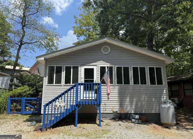 Property at 61 Rocky Ln, Cleveland, GA 30528, 2 beds, 1 bath