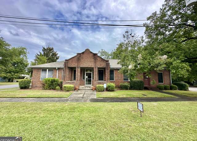 Property at 205 Foster St, Eastman, GA 31023