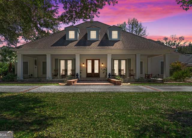 Property at 1064 Greenwillow Dr, St. Marys, GA 31558, 4 beds, 2.5 baths