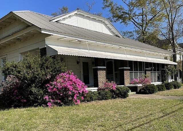 Property at 8760 N Marcus St, Wrightsville, GA 31096, 3 beds, 1.5 baths