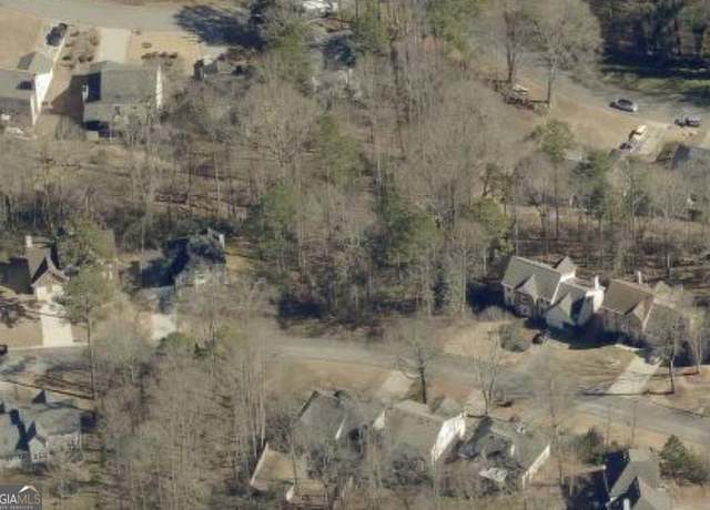 Property at 566 Fortune Ridge Rd, Stone Mountain, GA 30087