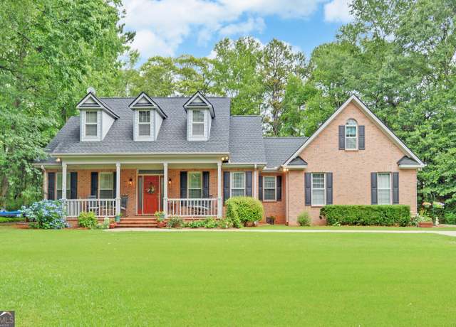 Property at 138 Grandview Ct, Hartwell, GA 30643, 3 beds, 2.5 baths