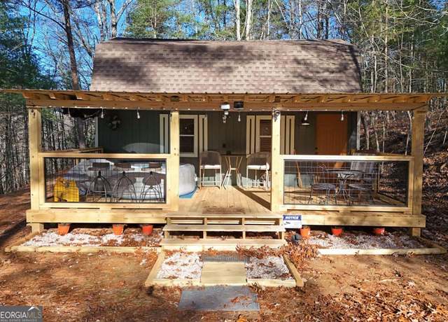 Property at 457 Candy Ln, Ellijay, GA 30540, 1 bed, 1.5 baths