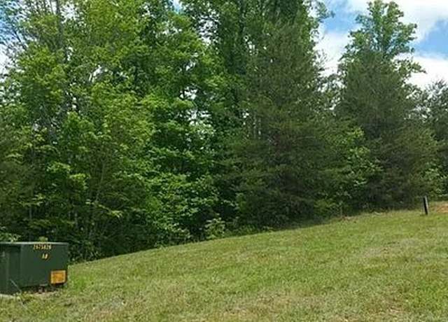 Property at 68 Wards Pond Way, Toccoa, GA 30577