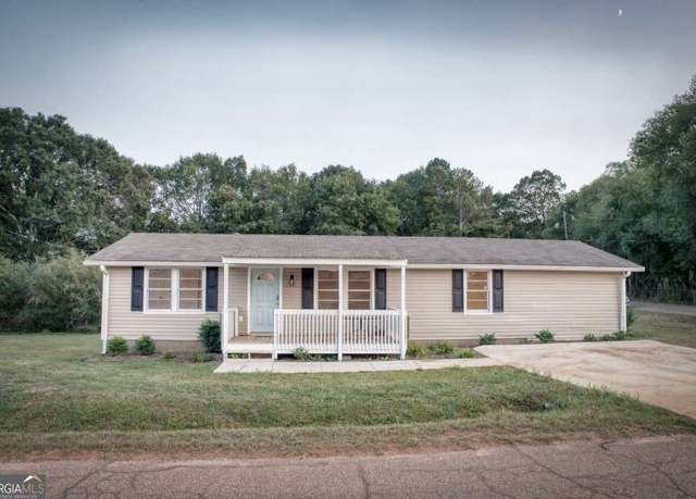 Property at 1001 Moreland Dr, Watkinsville, GA 30677, 4 beds, 1.5 baths