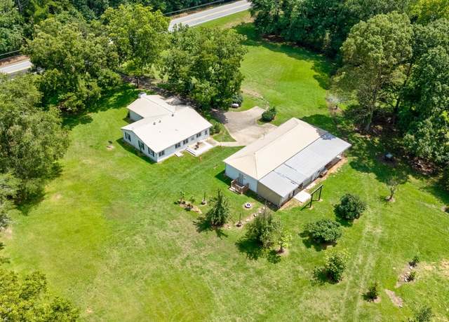 Property at 3471 Macon Hwy, Watkinsville, GA 30677, 3 beds, 2 baths