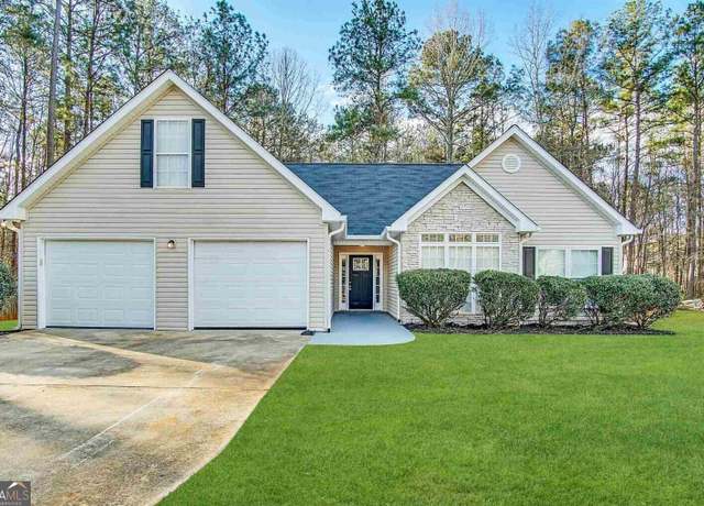 Property at 596 Carlton Rd, Palmetto, GA 30268, 4 beds, 2 baths
