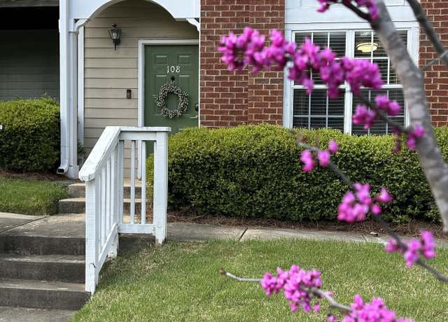 Property at 1731 Pryor Rd SW #108, Atlanta, GA 30315, 3 beds, 2.5 baths