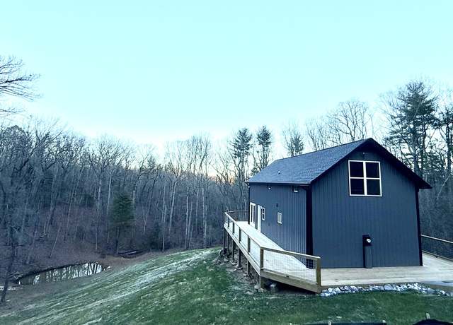 Property at 550 Bear Gap Rd, Clarkesville, GA 30523, 2 beds, 2 baths
