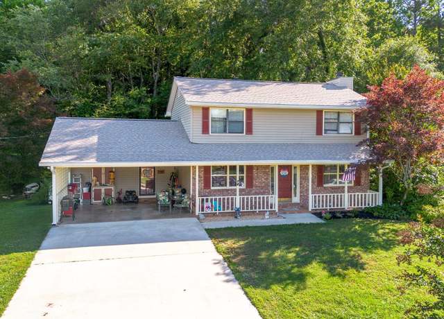 Property at 135 Country View Dr, Eastanollee, GA 30538, 3 beds, 2.5 baths