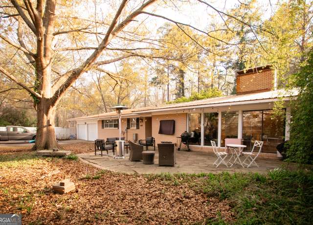 Property at 907 Springer Dr, Griffin, GA 30224, 3 beds, 3 baths