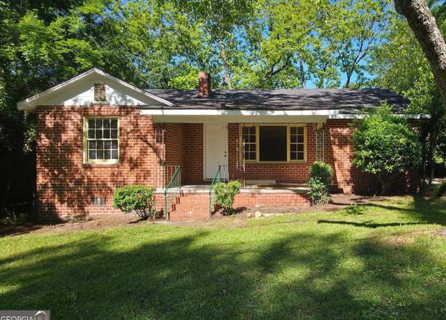 Property at 2074 Melton Ave, Macon, GA 31217, 3 beds, 1 bath