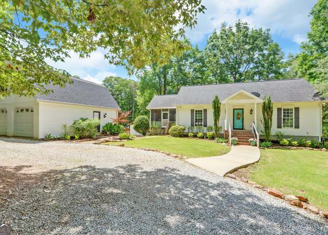 Property at 77 Joy Ln, Hartwell, GA 30643, 4 beds, 3 baths