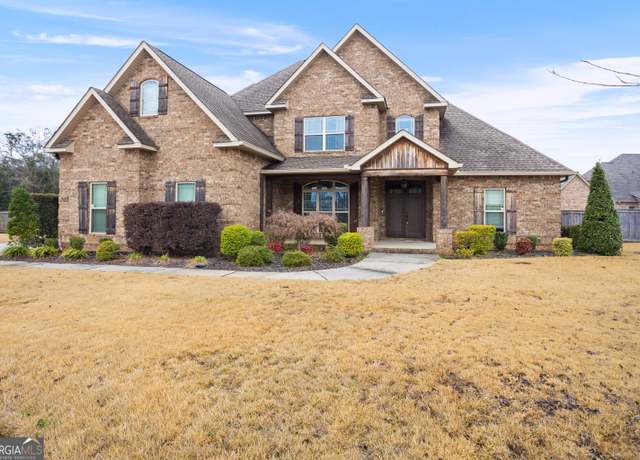 Property at 205 Lisa Marie Ct, Warner Robins, GA 31088, 6 beds, 5.5 baths