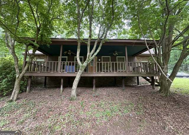 Property at 1068 Lamar Rd, Macon, GA 31210, 2 beds, 1.5 baths