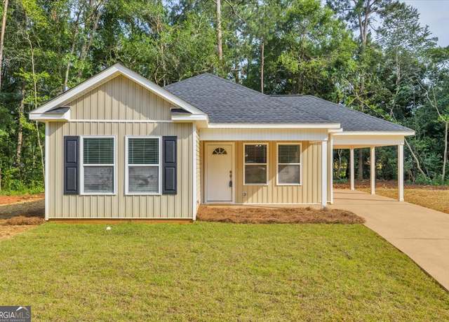 Property at 325 Peach Cir, Fort Valley, GA 31030, 3 beds, 2 baths