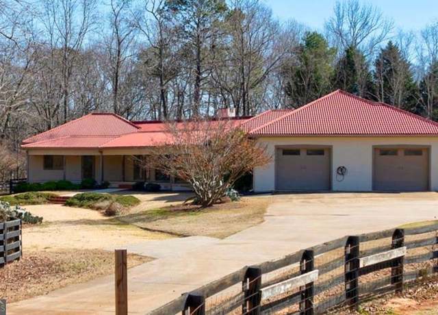 Property at 2223 Salem Rd, Watkinsville, GA 30677, 5 beds, 4 baths