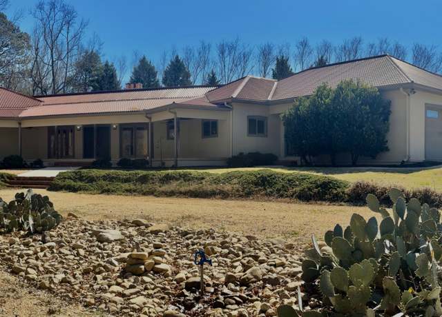 Property at 2223 Salem Rd, Watkinsville, GA 30677, 5 beds, 4 baths