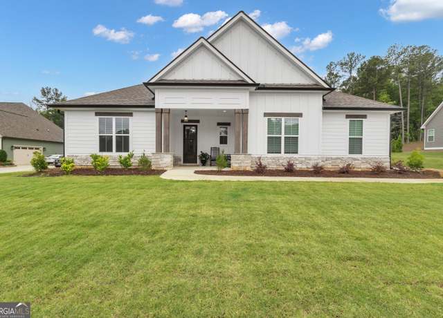 Property at 155 Lapis Lake Pt, Fayetteville, GA 30215, 3 beds, 2.5 baths