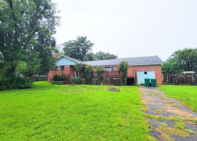 Property at 109 Fisher St, Warner Robins, GA 31093, 4 beds, 1.5 baths