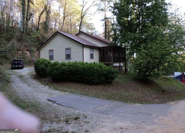 Property at 60 Mitchell St, Clayton, GA 30525, 3 beds, 2 baths