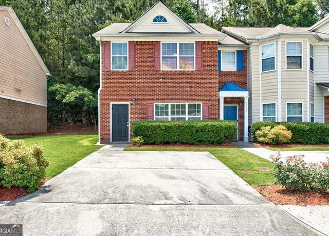 Property at 4862 Park Cir, Atlanta, GA 30349, 3 beds, 2.5 baths