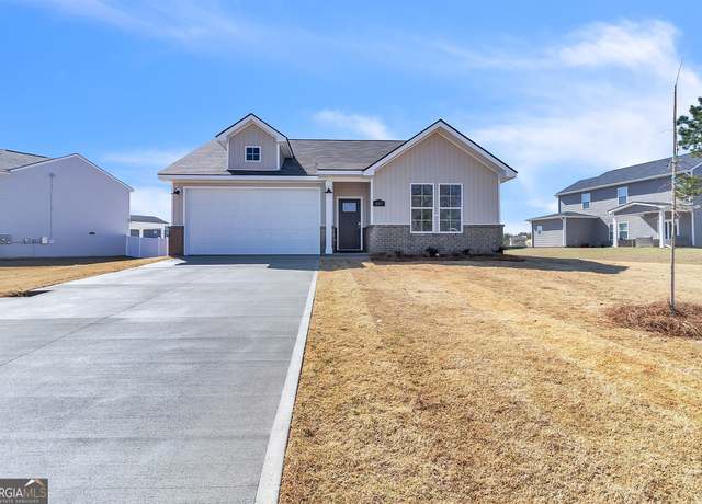 Property at 807 Ivy Glen Dr, Perry, GA 31069, 3 beds, 2 baths