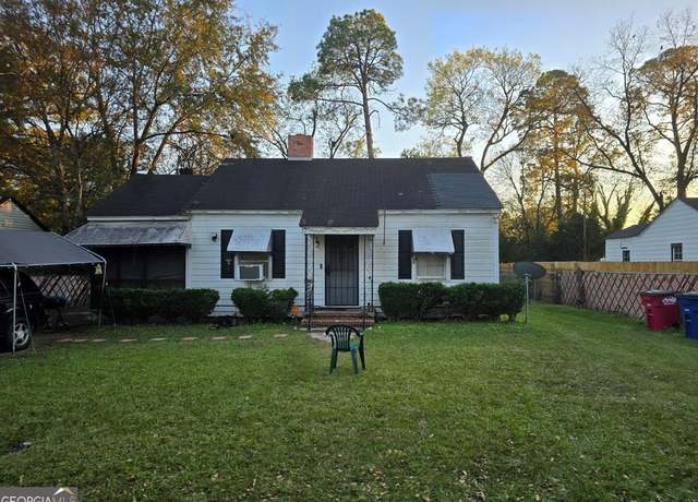Property at 520 Villa Esta Cir, Macon, GA 31206, 3 beds, 2 baths